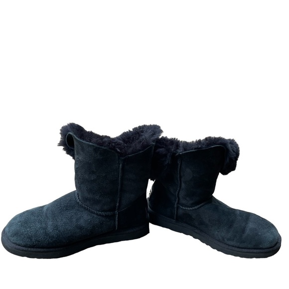 Ugg Black Ankle Boots Mini Bailey Button Bling with Fur Lining Size: 6 - Picture 10 of 11